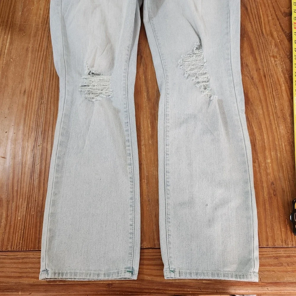 True Religion NWT Men's Geno Distressed Slim Jeans 34x32 Destroyed Light Endless